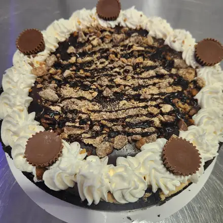 Peanut butter cup cake